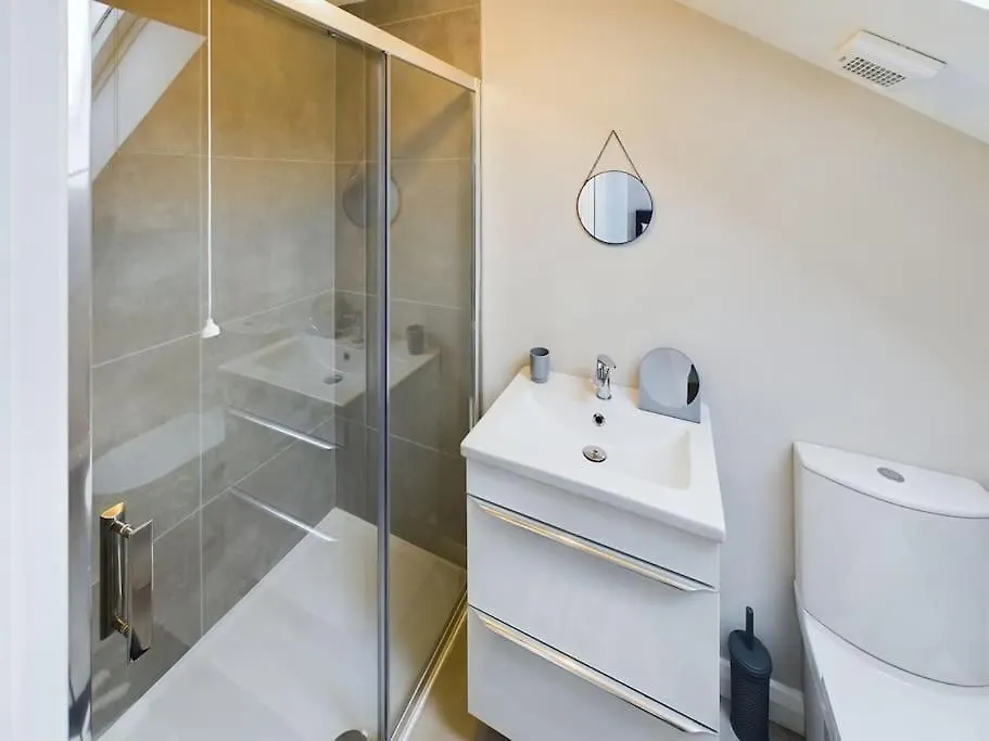 アパート Spacious One Bed In ベルファスト イギリス